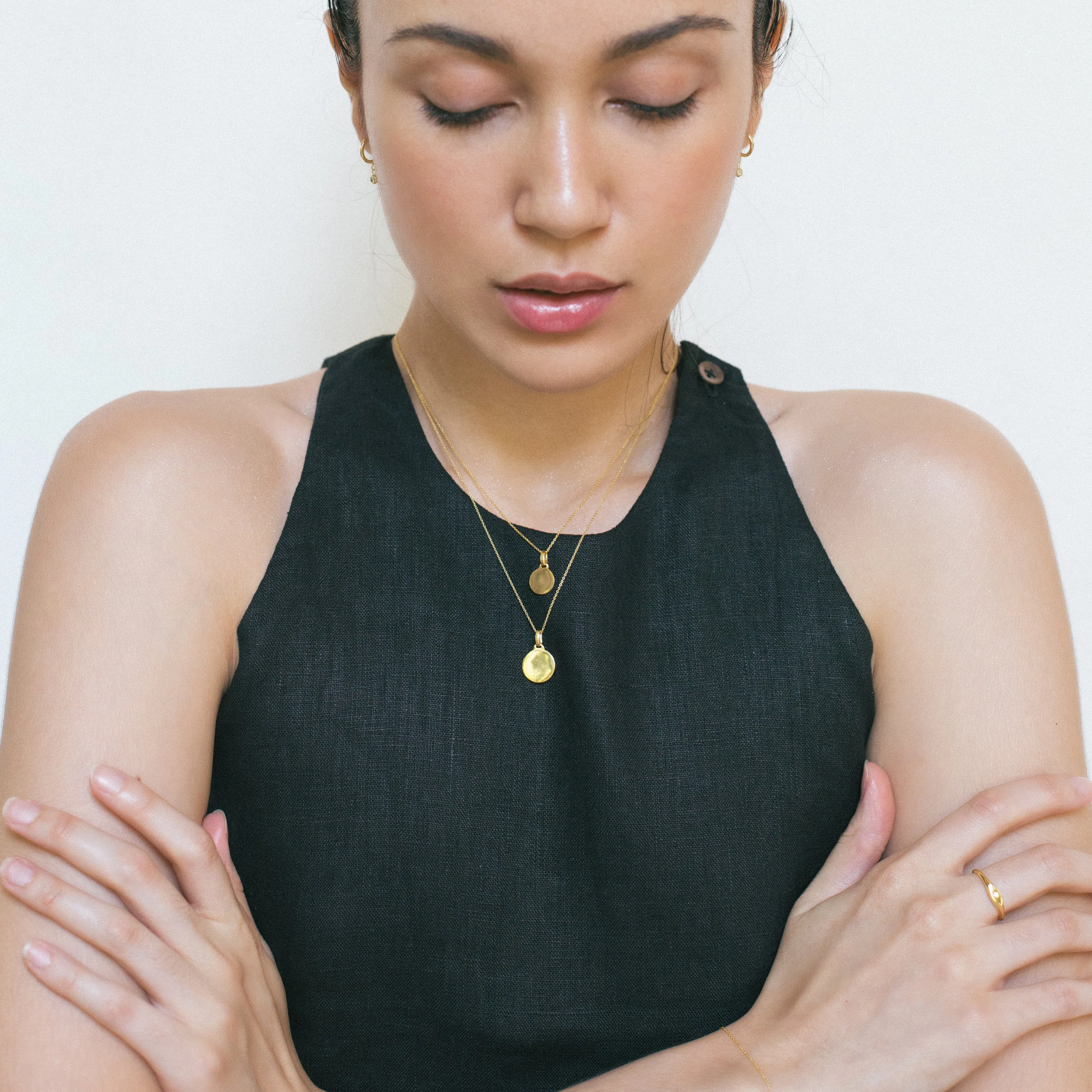 Mini Disc Pendant Necklace, Solid Gold, Free Manual Engraving