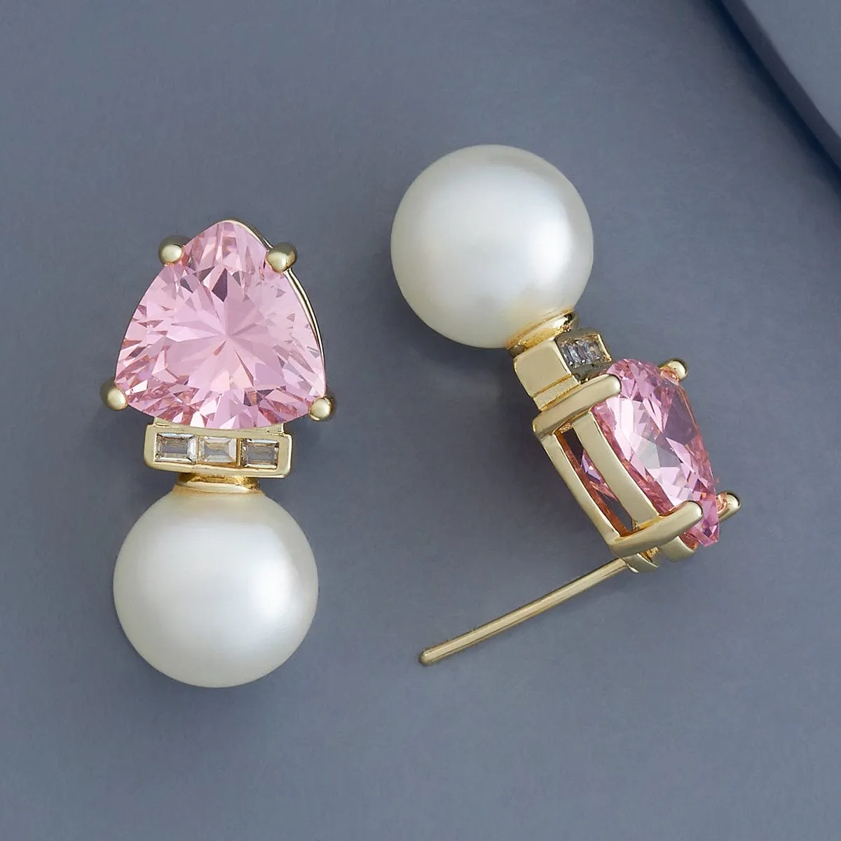 Trendy Earring 178829